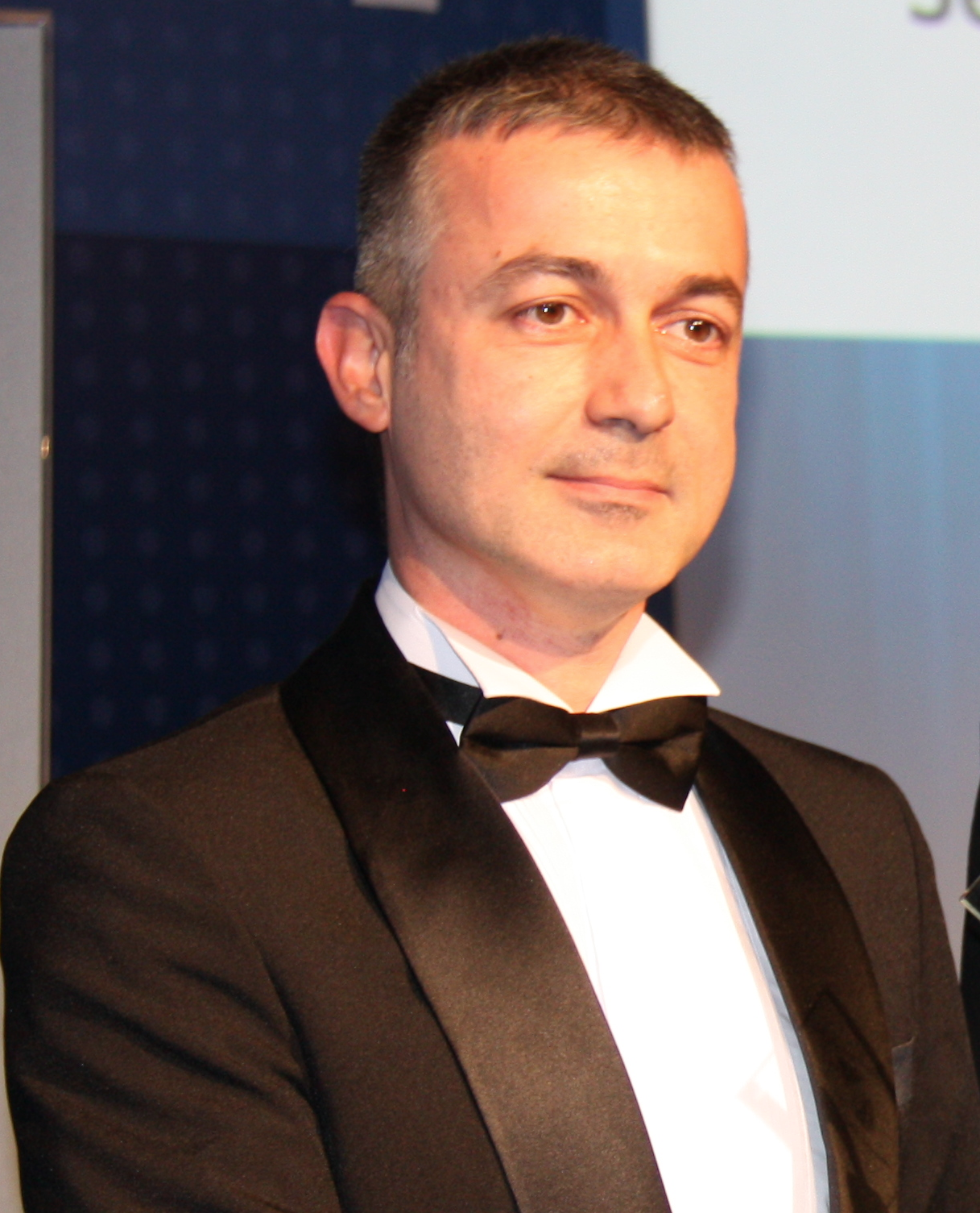 Sedat Bornovalı